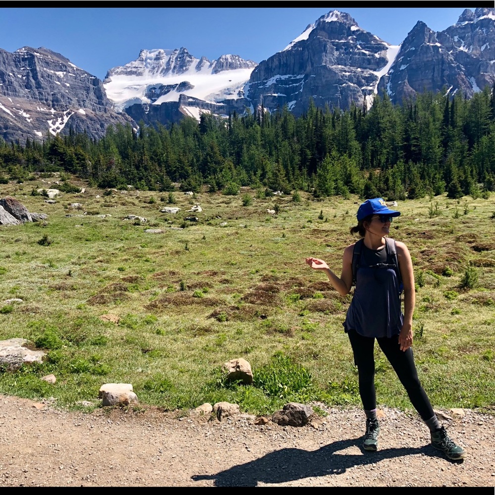 Meet your Posher, Cayman